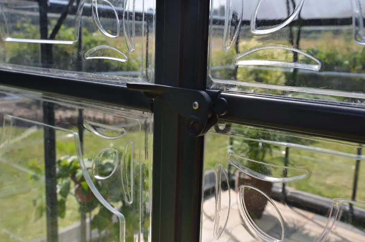 victory greenhouse lockable door